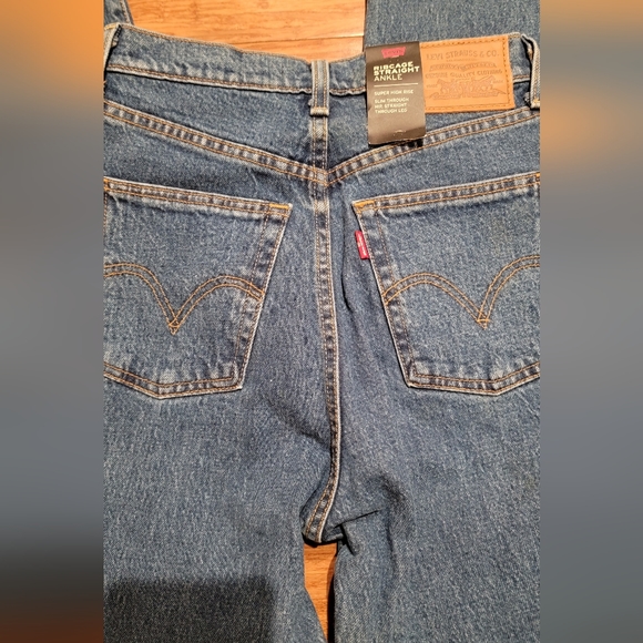 Levi's Premium RIBCAGE STRAIGHT ANKLE WOMEN'S JEANS Size 25 - Picture 9 of 11